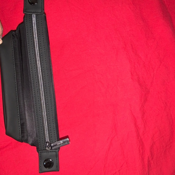 Givenchy bag - Picture 4 of 4